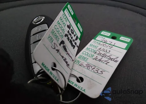 2019 Nissan Pathfinder Sl from USA, damaged, VIN 5N1DR2MN2KC638935